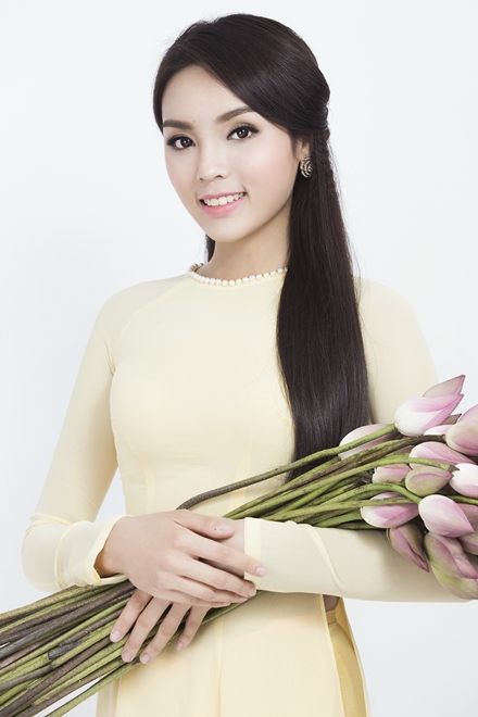 hoa-hau-ky-duyen-hoa-sen-1
